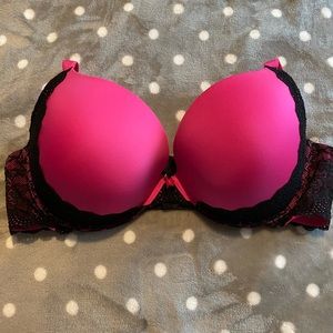 Torrid push up Bra - 42DD in hot pink with black lace trim.